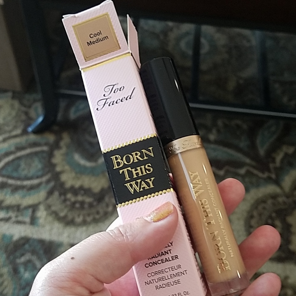 Too faced born this way concealer